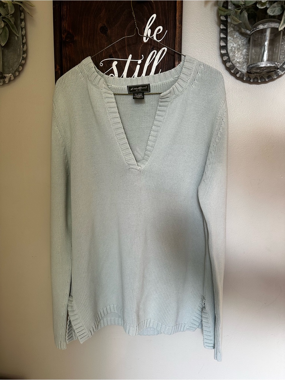 Eddie Bauer Women’s Light Blue Sweater - Size Tall L